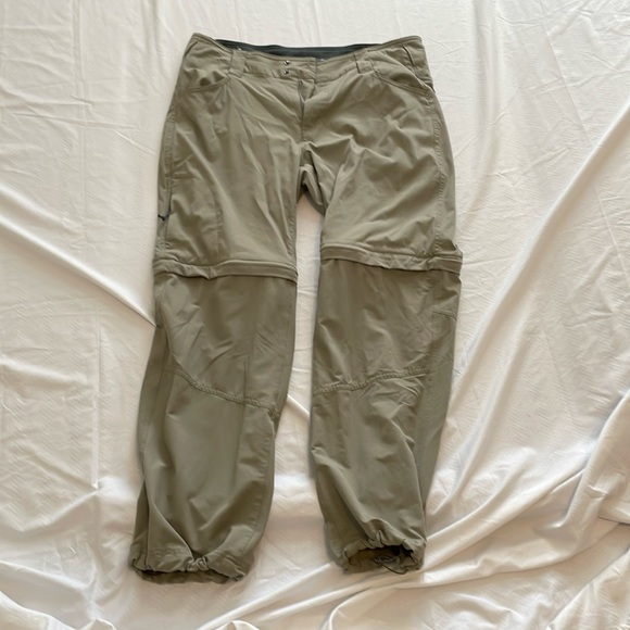 Columbia Pants - Columbia hiking pants. 14 short